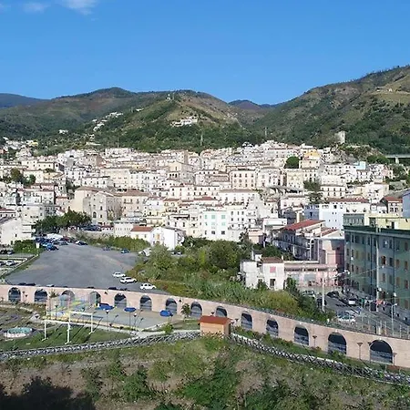 Mediterraneo * פאולה